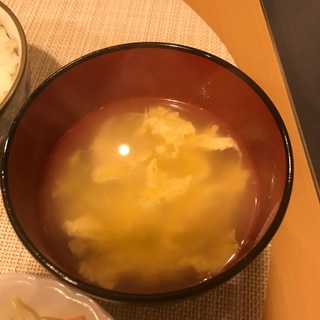 レストランの卵スープ